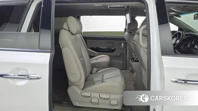 Kia The New Carnival 2018 Белый из Кореи, фото 3