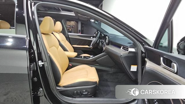 Kia K5 Hybrid 3rd Generation 2023 Черный из Кореи, фото 3