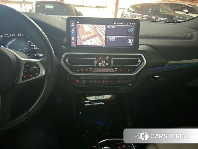BMW iX3 2023 Белый из Кореи, фото 3