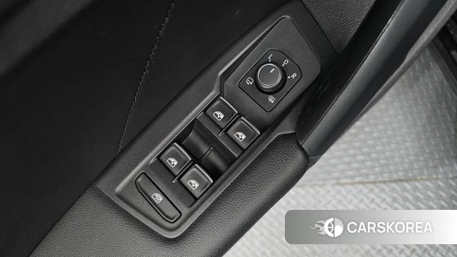 Volkswagen Tiguan second Generation 2020 Черный из Кореи, фото 3