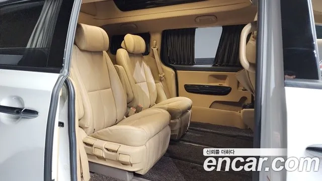 Kia The New Carnival 2020 Белый из Кореи, фото 3