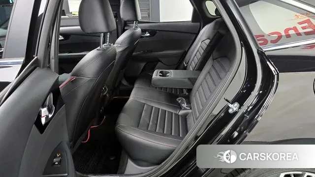 Kia The New K3 2nd generation 2024 Черный из Кореи, фото 3