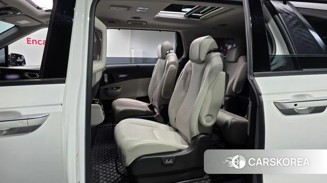 Kia Carnival 4th generation 2021 Белый из Кореи, фото 3