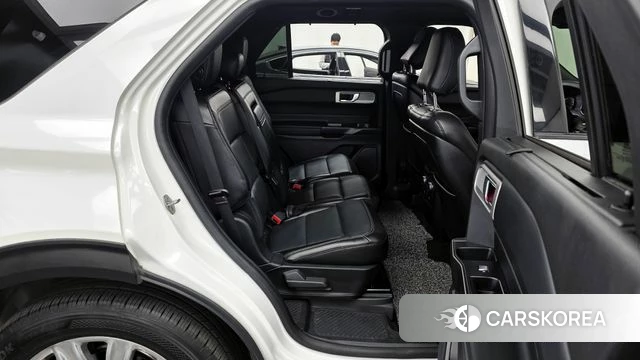 Ford Explorer 6th Generation 2020 Белый из Кореи, фото 3