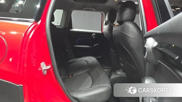 Mini Cooper 2021 Красный из Кореи, фото 3