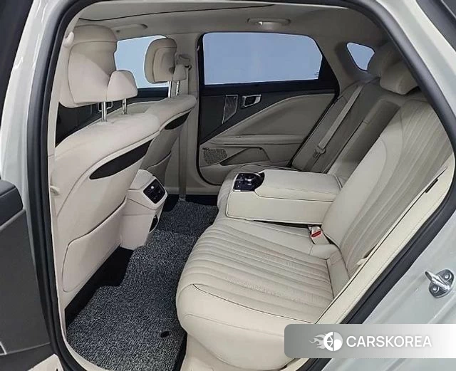 Kia The New K8 Hybrid 2025 Серебристо-серый из Кореи, фото 3