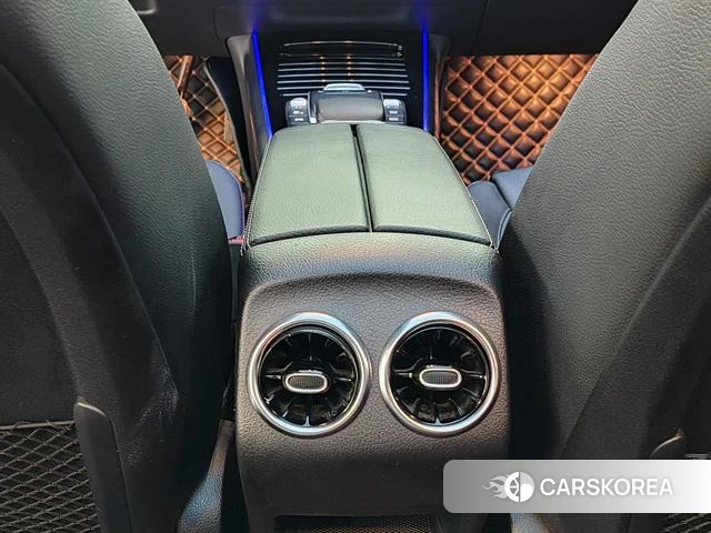 Mercedes-Benz GLA 2021 Белый из Китая, фото 3