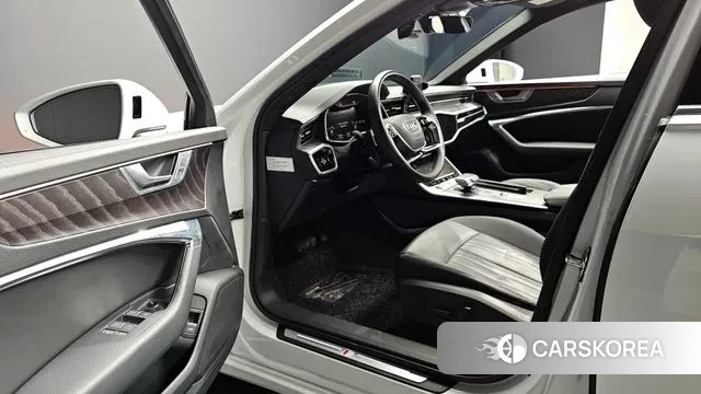 Audi A6 (C8) id 3031883 из Кореи 3