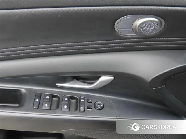 Hyundai The New Avante (CN7) 2023 Черный из Кореи, фото 3