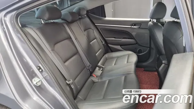 Hyundai Avante AD 2018 Серый из Кореи, фото 3