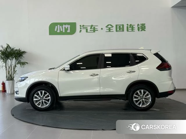Nissan Qijun 2023 Белый из Китая, фото 3