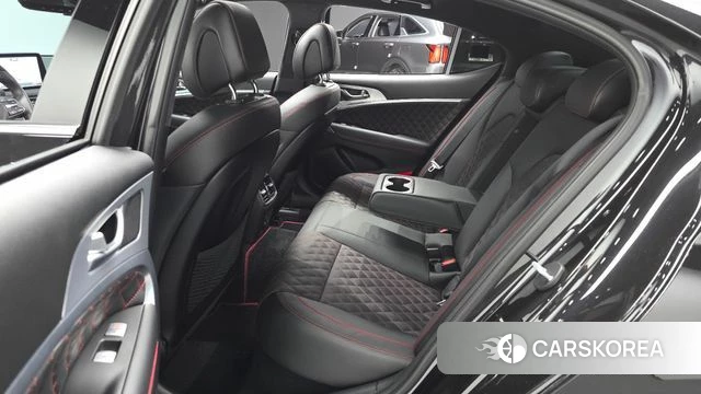 Genesis G70 2018 Черный из Кореи, фото 3