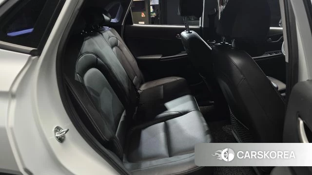 Hyundai Kona 2018 Белый из Кореи, фото 3