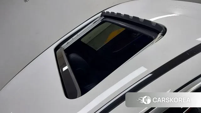 Mercedes-Benz E-Class W213 2022 Белый из Кореи, фото 3