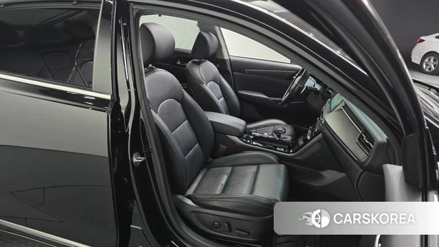 Kia K7 Premier 2020 Черный из Кореи, фото 3
