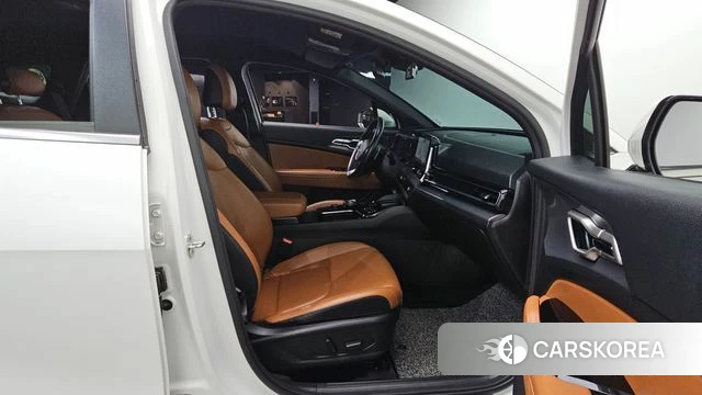 Kia Sportage 5th Generation 2021 Белый из Кореи, фото 3