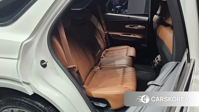 Genesis GV70 2023 Белый из Кореи, фото 3