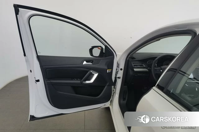 Peugeot 408 2021 Белый из Китая, фото 3