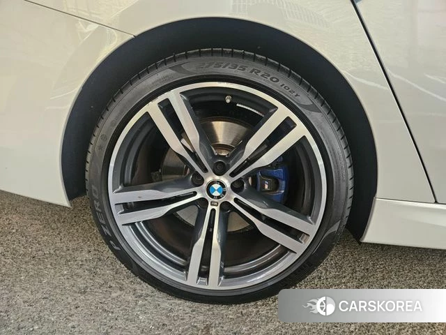 BMW 6 Series GT (G32) 2023 Белый из Кореи, фото 3