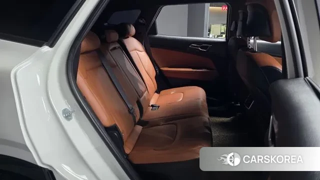 Kia Sportage 5th Generation Hybrid 2024 Белый из Кореи, фото 3