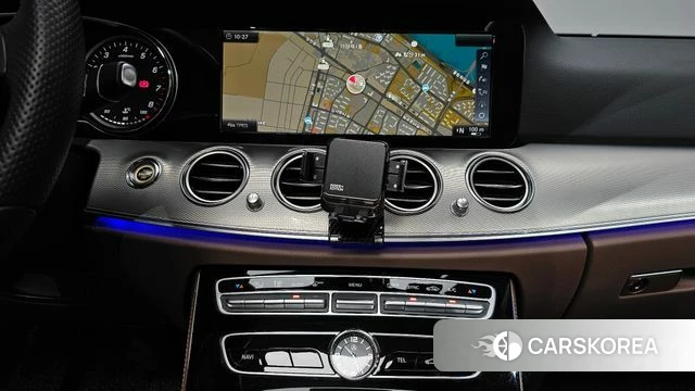 Mercedes-Benz E-Class W213 2018 Белый из Кореи, фото 3