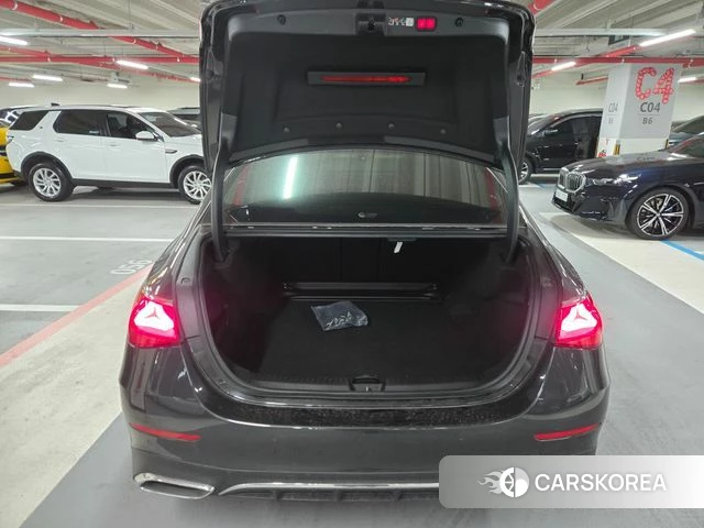 Mercedes-Benz E-Class W214 2025 Серый из Кореи, фото 3