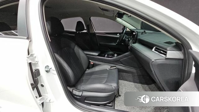 Kia K5 3rd generation 2022 Белый из Кореи, фото 3