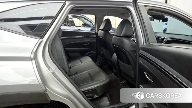 Hyundai Tucson (NX4) 2021 Серебряный из Кореи, фото 3