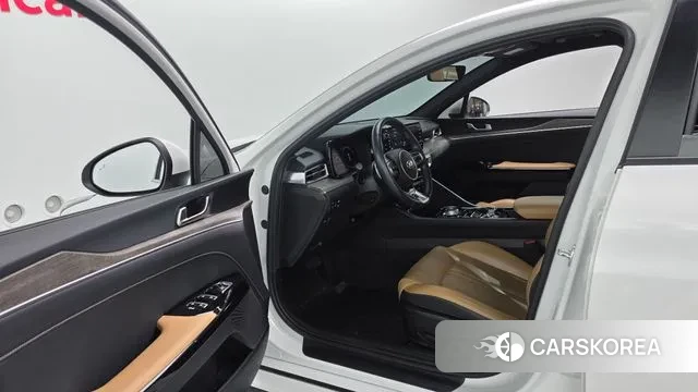 Kia K5 3rd generation 2021 Белый из Кореи, фото 3