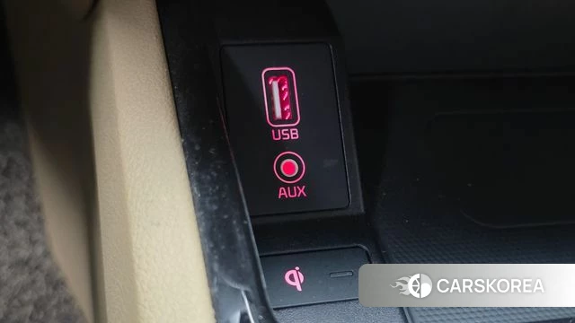 Kia The New Carnival 2018 Белый из Кореи, фото 3