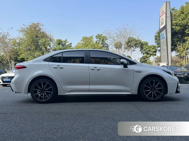 Toyota Lei Ling 2023 Белый из Китая, фото 3
