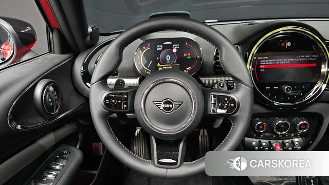 Mini Cooper S Clubman 2023 Красный из Кореи, фото 3