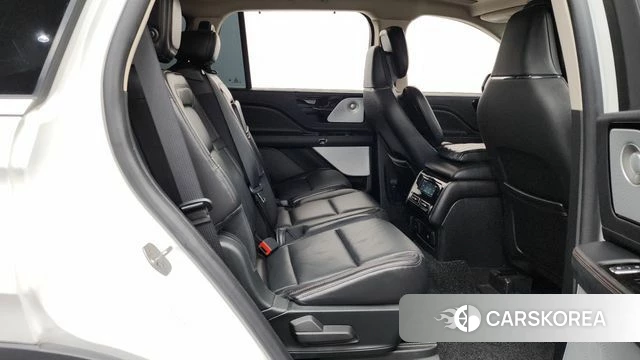 Lincoln Aviator 2nd generation 2020 Белый из Кореи, фото 3