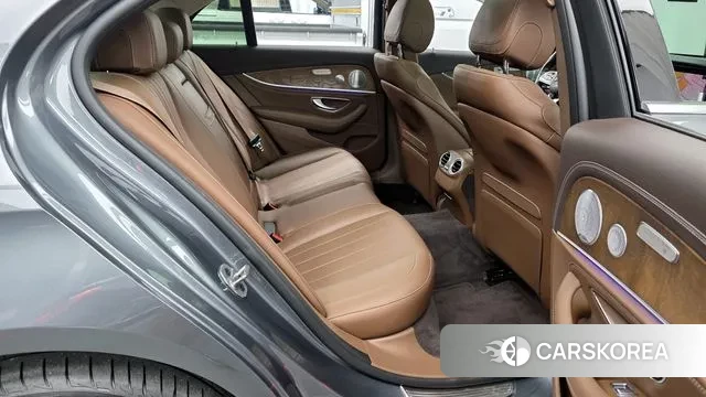 Mercedes-Benz E-Class W213 2019 Серый из Кореи, фото 3