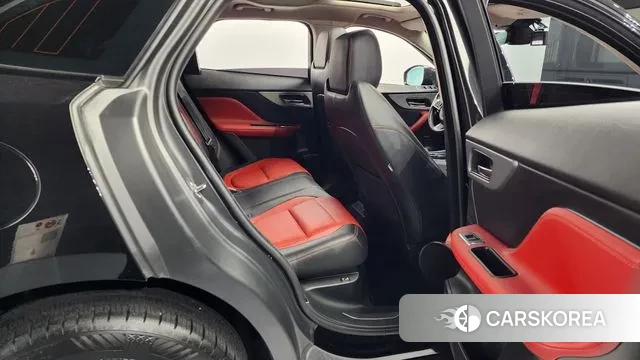 Jaguar F-PACE 2020 Черный из Кореи, фото 3