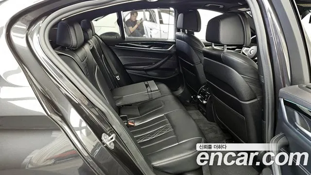 BMW 5 Series (G30) 2019 Серый из Кореи, фото 3