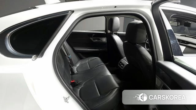 Jaguar XF (X260) 2018 Белый из Кореи, фото 3