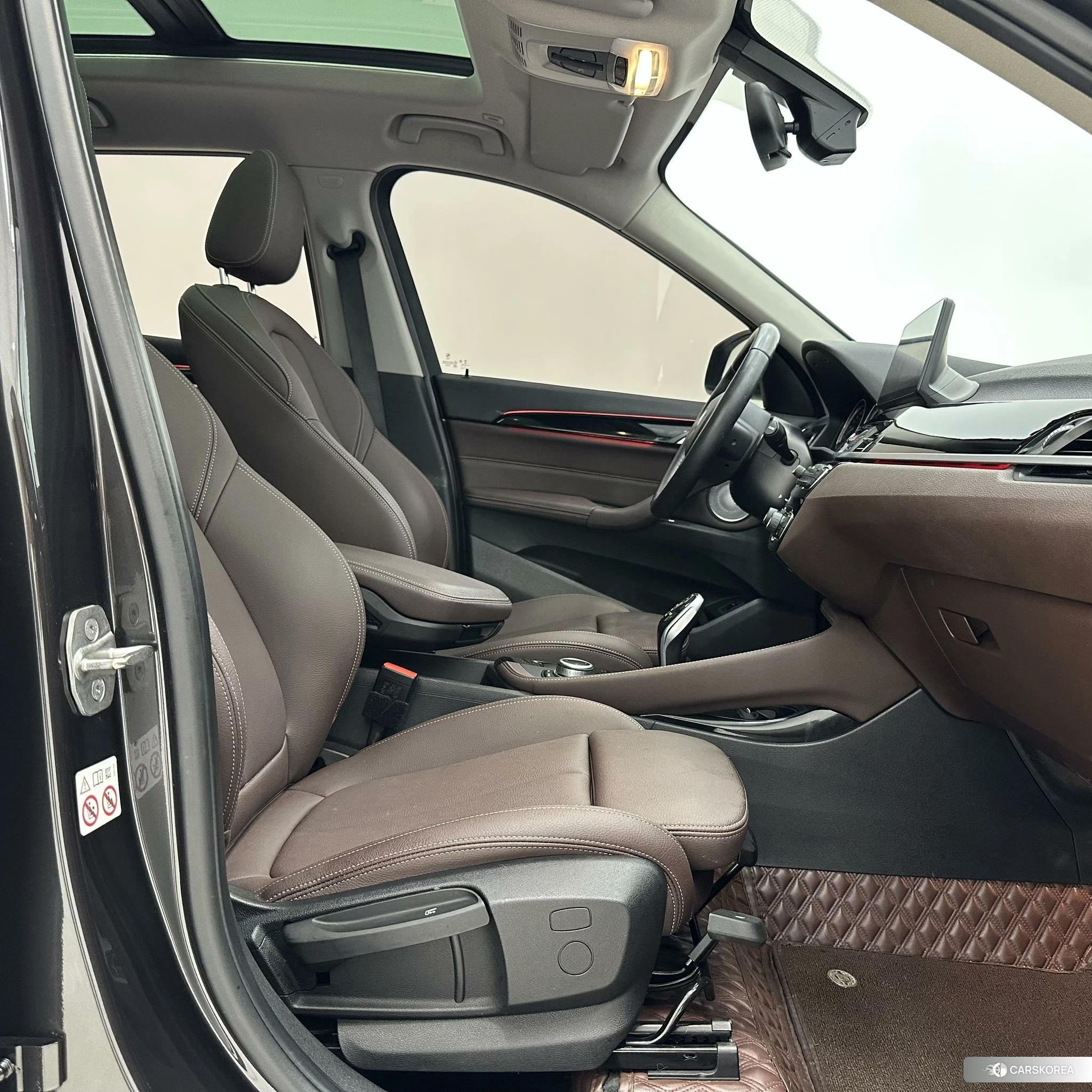 BMW X1 2020 Черный из Китая, фото 3