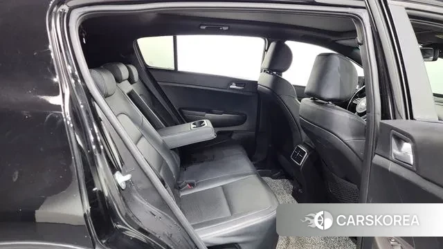 Kia Sportage The Bold 2021 Черный из Кореи, фото 3