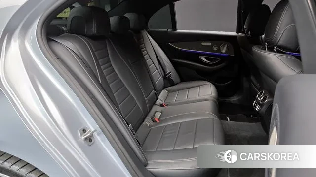 Mercedes-Benz E-Class W213 2022 Серебристо-серый из Кореи, фото 3