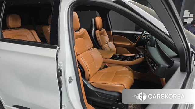 Lincoln Aviator 2nd generation 2021 Белый из Кореи, фото 3