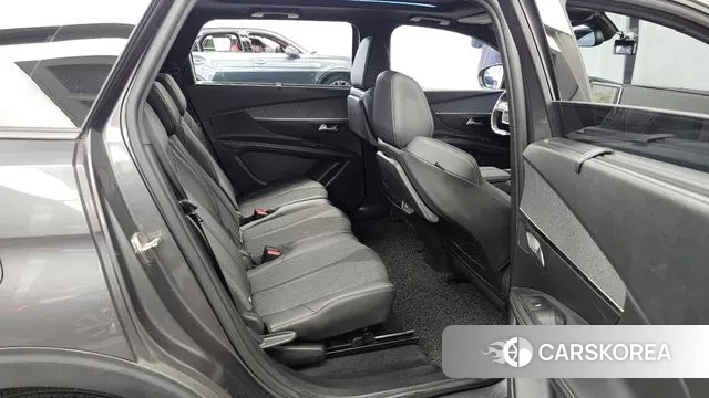 Peugeot 5008 second generation 2019 Серый из Кореи, фото 3