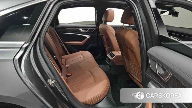 Audi A6 (C8) 2021 Серый из Кореи, фото 3