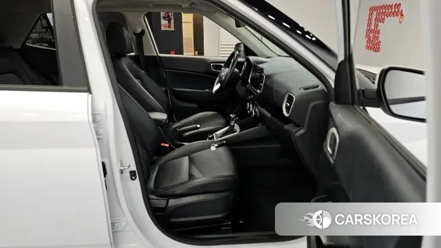 Hyundai Venue 2022 Белый из Кореи, фото 3