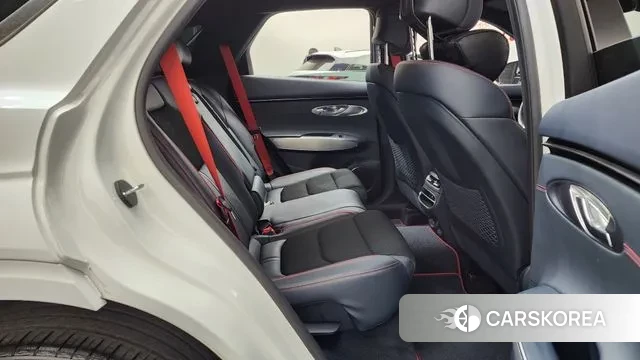 Genesis GV70 2022 Белый из Кореи, фото 3