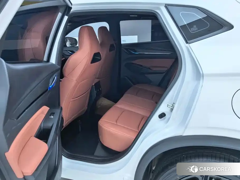 Chang'an X5 PLUS 2026 Белый из Китая, фото 3