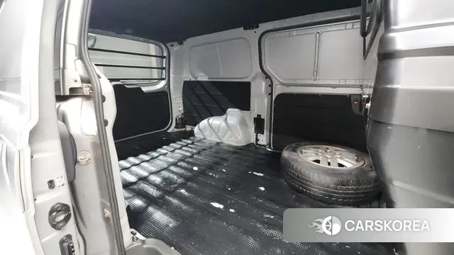 Hyundai The New Grand Starex 2018 Серебристо-серый из Кореи, фото 3