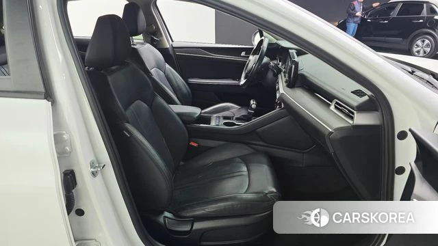 Kia K5 3rd generation 2022 Белый из Кореи, фото 3