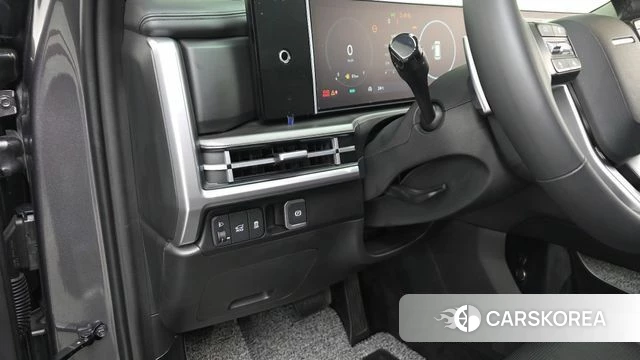 Hyundai Santa Fe (MX5) 2023 Серый из Кореи, фото 3