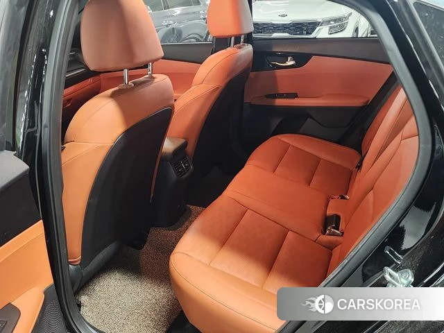 Kia The New K3 2nd generation 2021 Черный из Кореи, фото 3